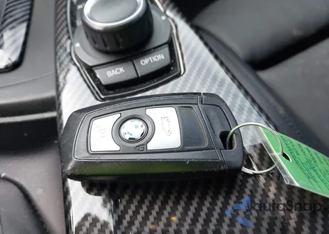 2015 BMW 320I z USA, uszkodzony, nr VIN WBA3B1C55FK137532